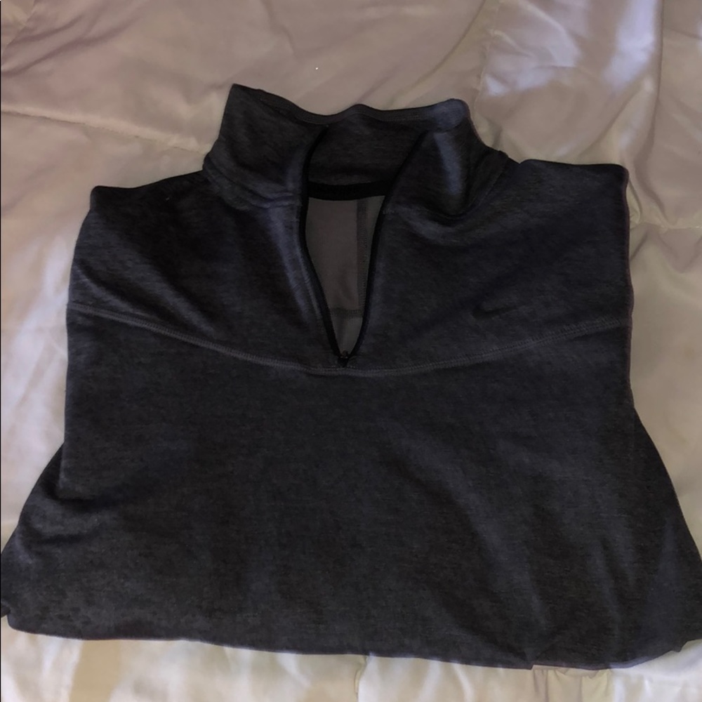 NIKE 1/4 zip